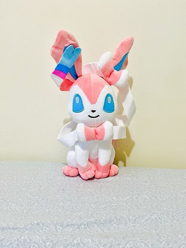 12in pokemon sylveon eevee - pokemon,